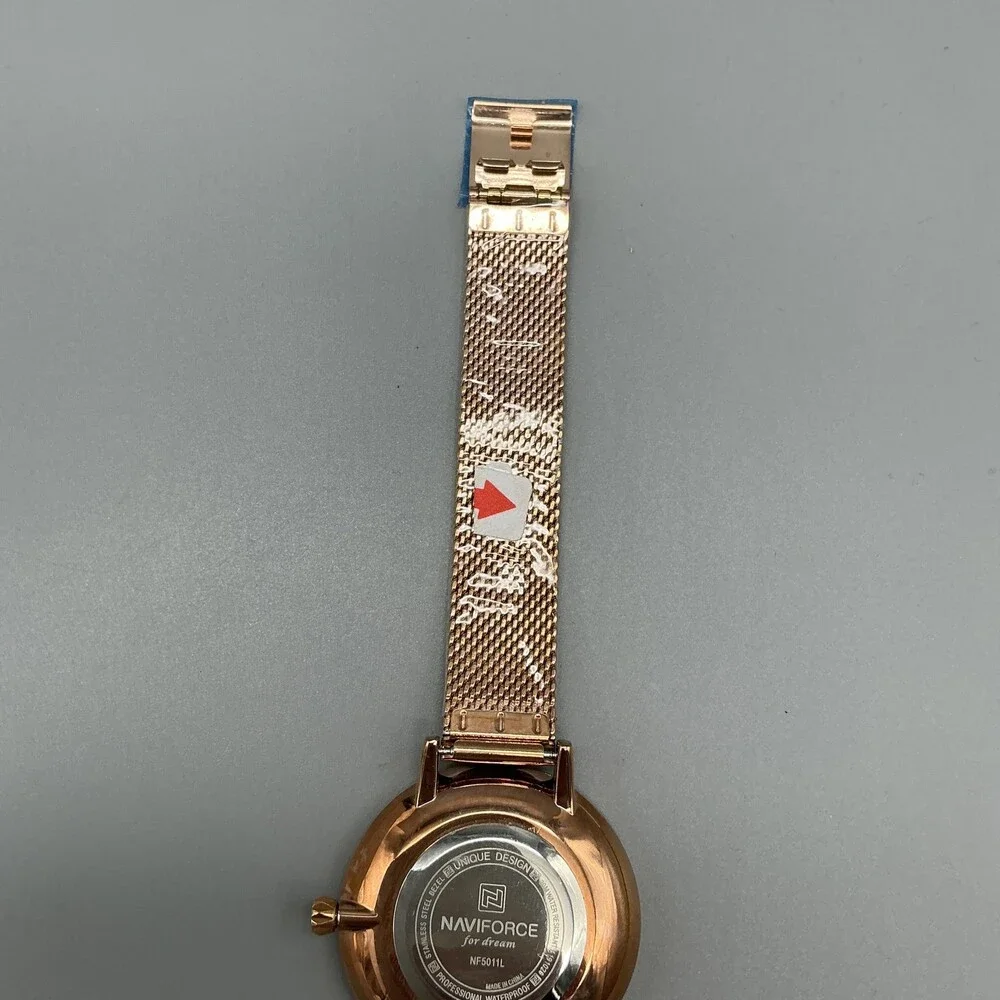 Naviforce Womens Watch 36mm Red Dial Gold Tone Date Mesh NF5011L New Battery